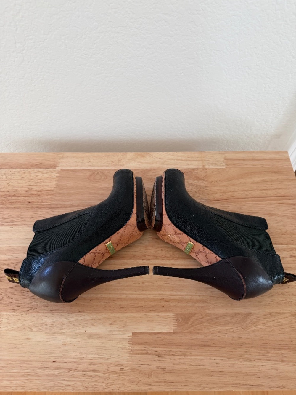 L.A.M.B.~Black Leather Platform Ankle Booties~Size 6M Stiletto Heel